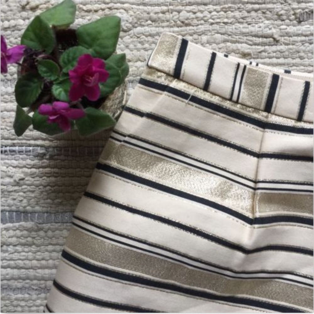 J.CREW Gold and Black mini skirt Size 12 large stripes sparkly striped